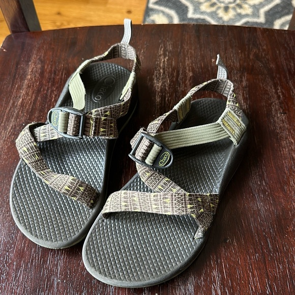 Youth Chaco sandals - Picture 1 of 4